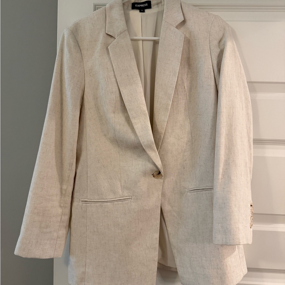 Express Women's Cream Blazer